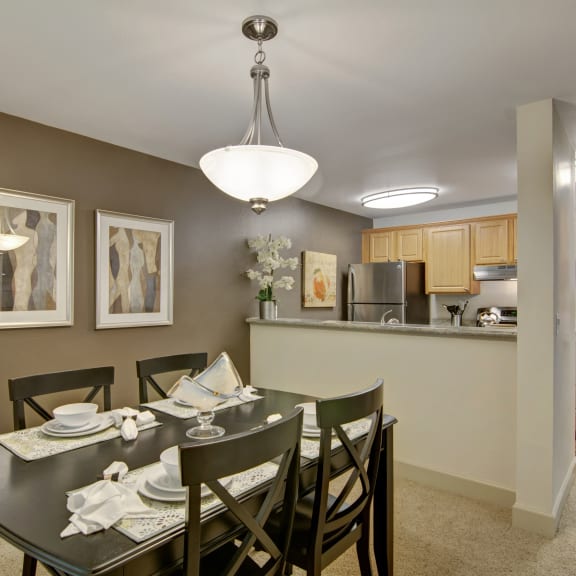 Island Park Apartments in Kent 23529 60th Avenue South Washington